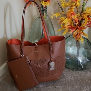 Ralph Lauren Reversible Tote Bag W/Accessorie